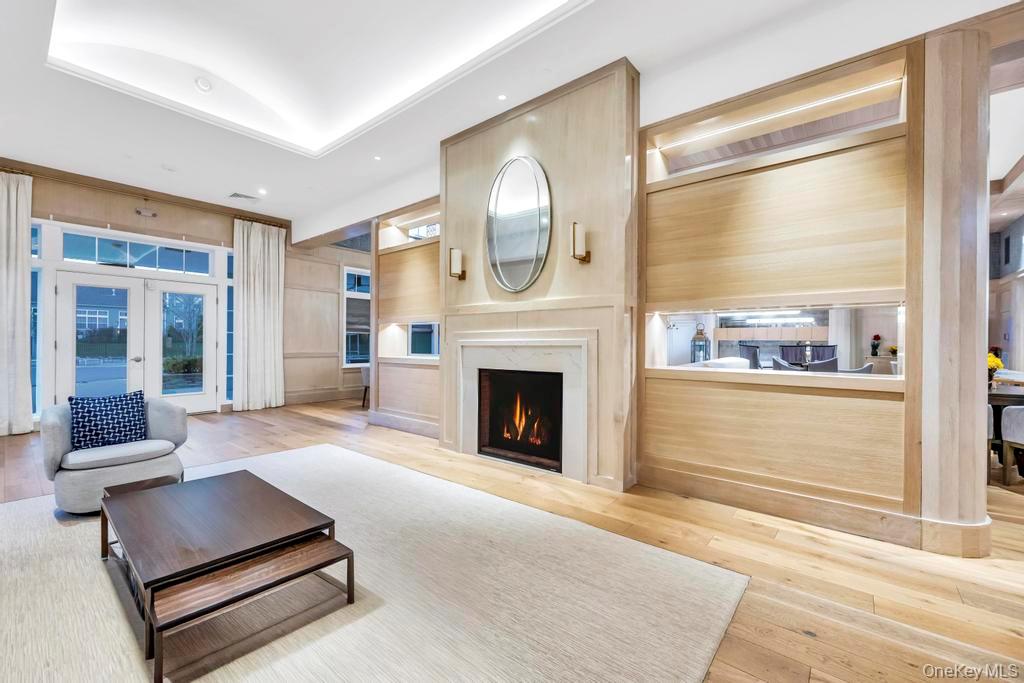 195 Belmont Circle, Yaphank, NY 11980