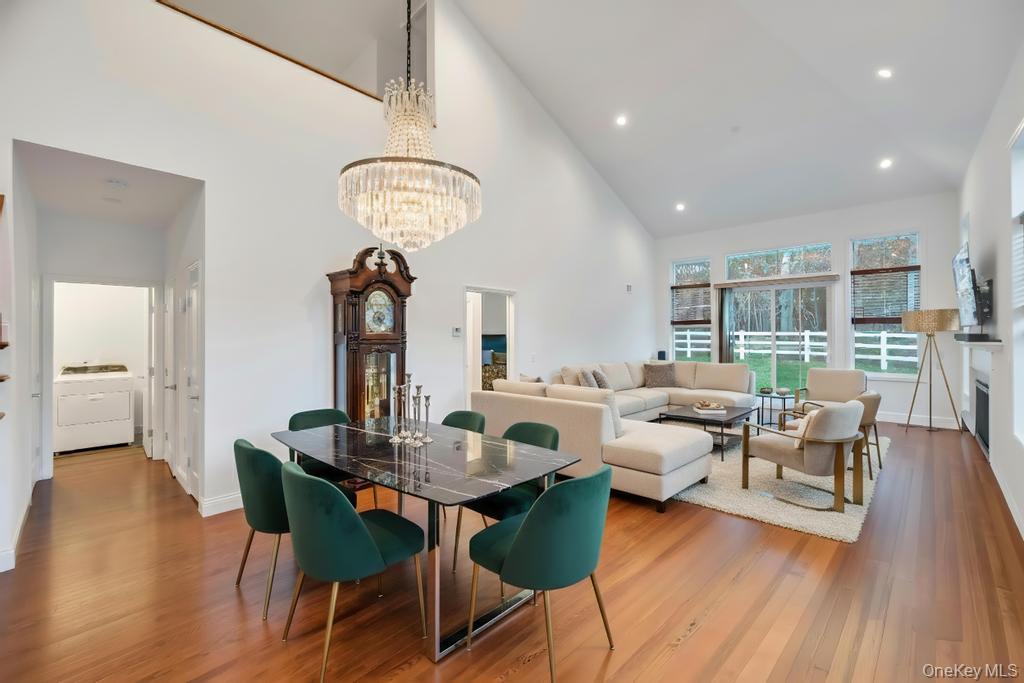 195 Belmont Circle, Yaphank, NY 11980