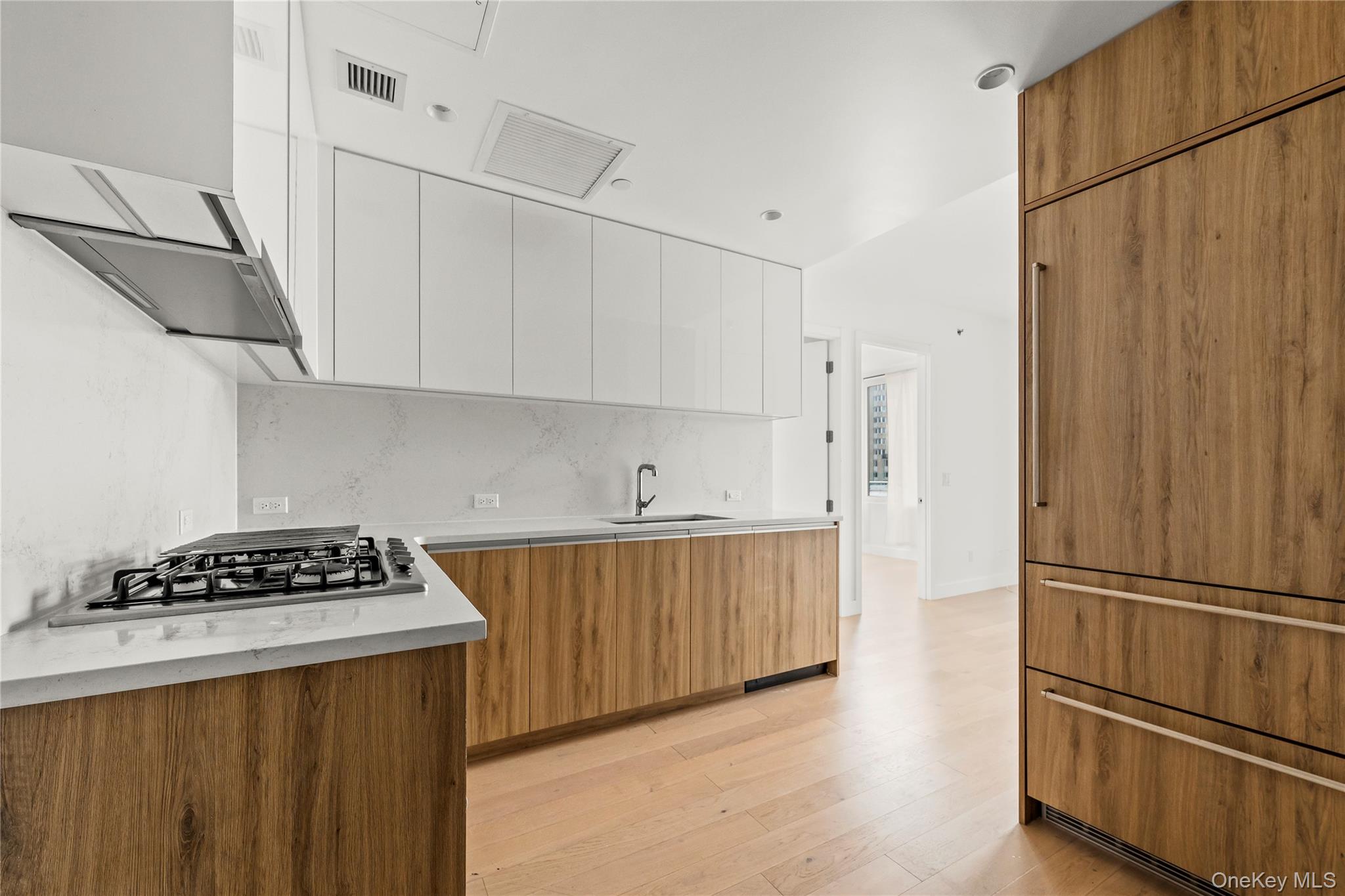 136-18 Maple Avenue # 5F, Flushing, NY 11355