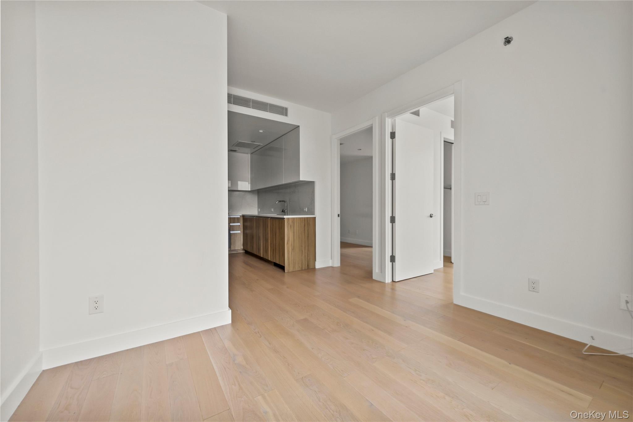 13618 Maple Avenue # 5F, Flushing, NY 11355