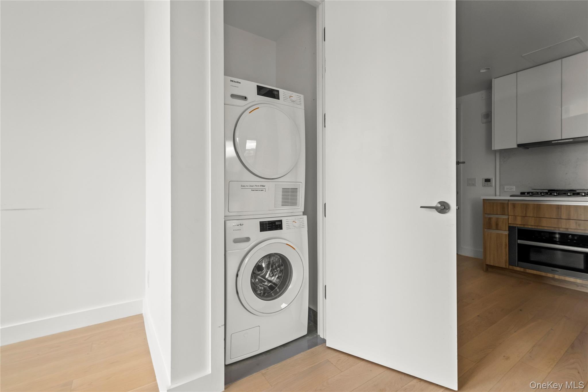 136-18 Maple Avenue # 5F, Flushing, NY 11355