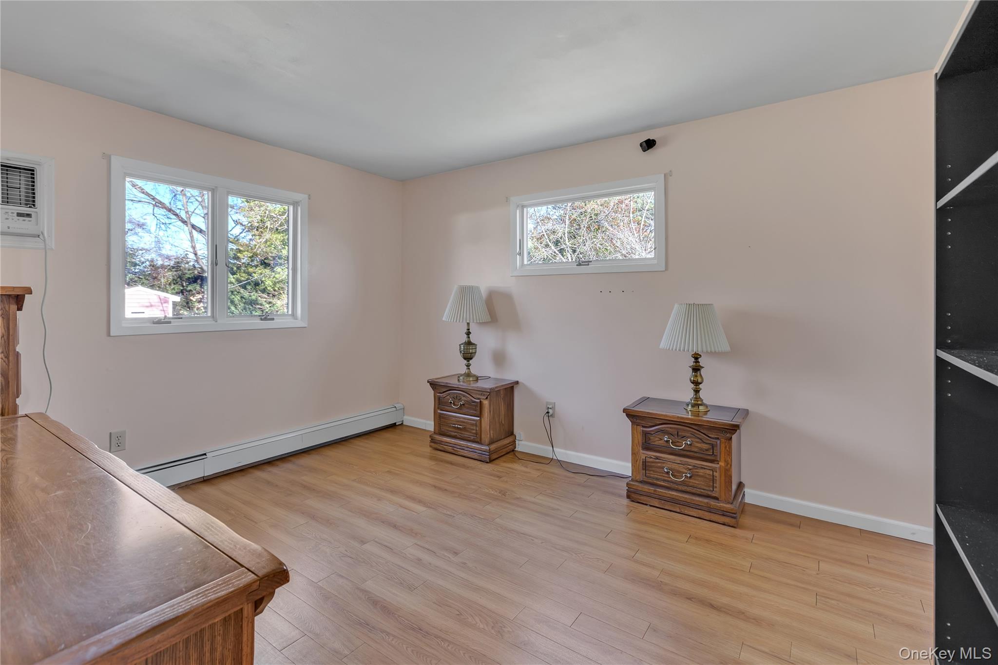 21 Yeoman Drive, East Northport, NY 11731