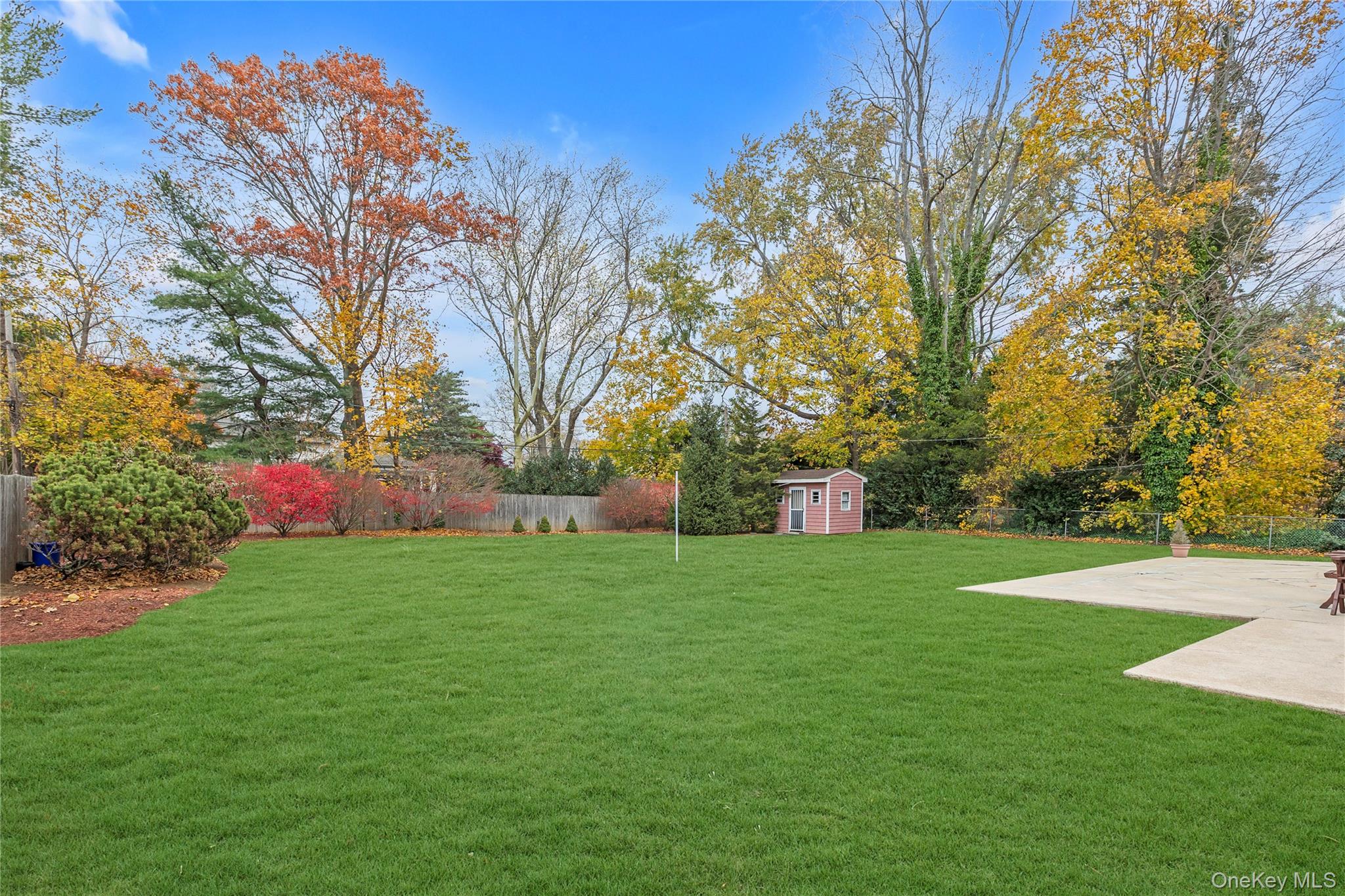 21 Yeoman Drive, East Northport, NY 11731