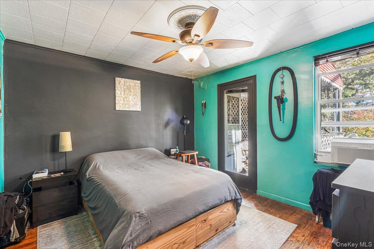 3921 48th Street, Sunnyside, NY 11104