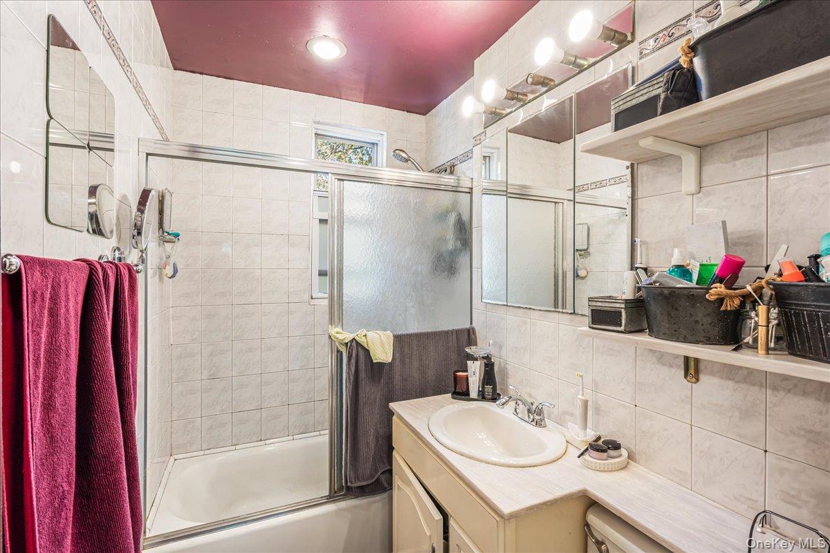 3921 48th Street, Sunnyside, NY 11104