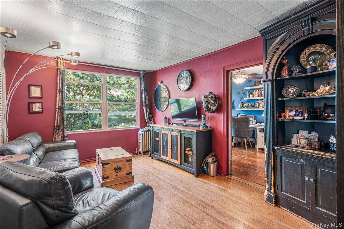 3921 48th Street, Sunnyside, NY 11104