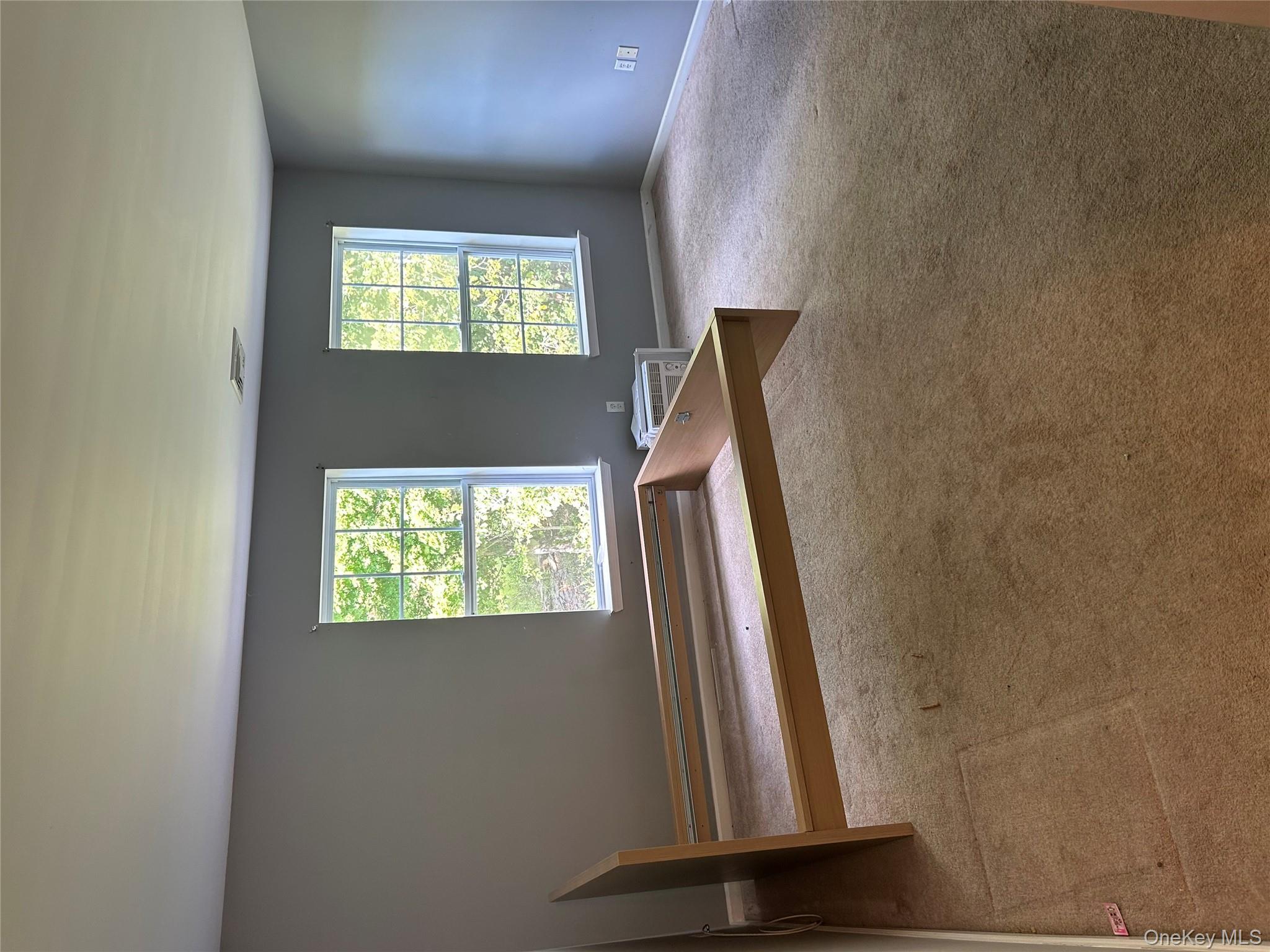 83 Jordan Lane, Middletown, NY 10940