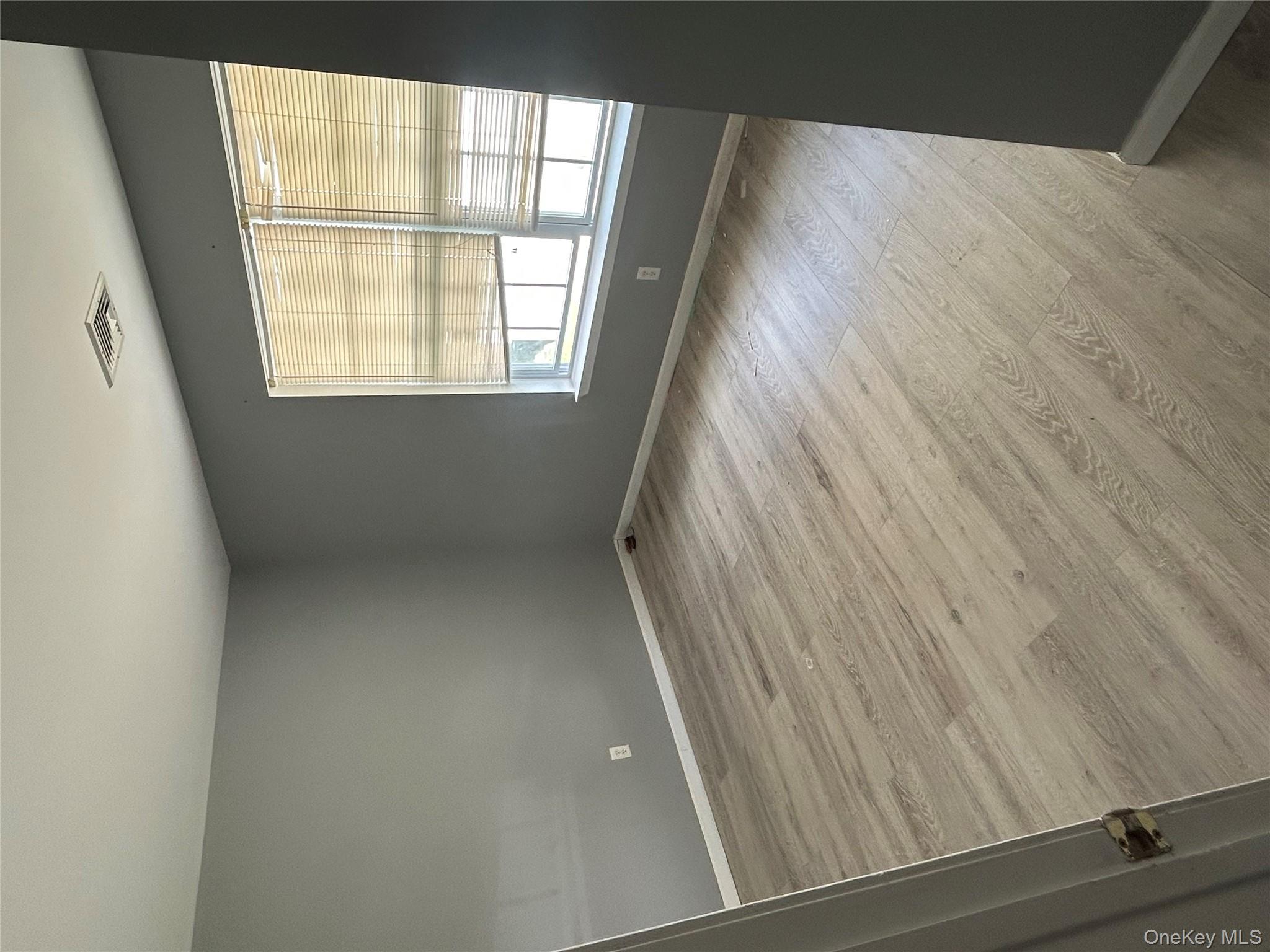 83 Jordan Lane, Middletown, NY 10940