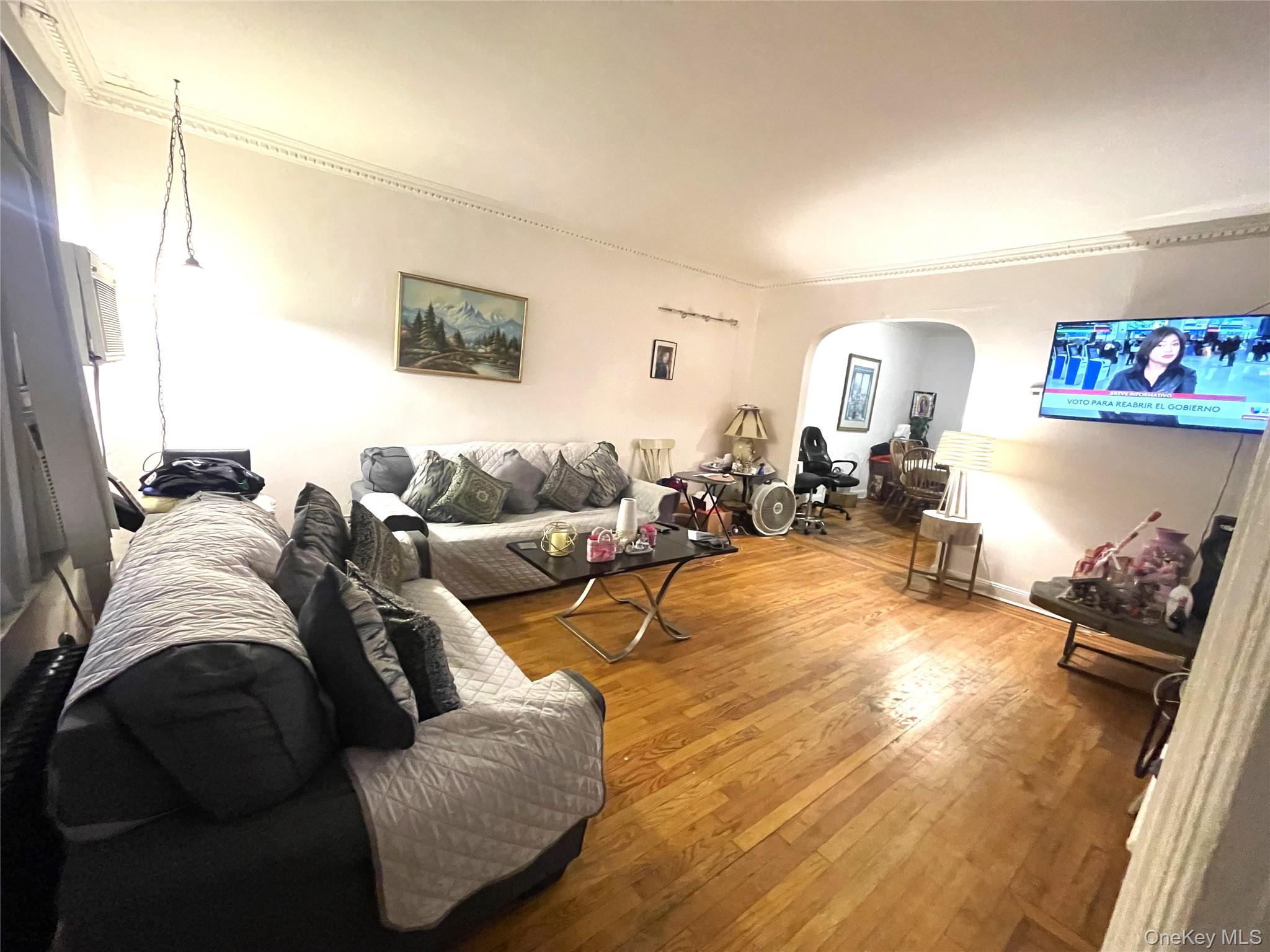 3035 82nd Street, East Elmhurst, NY 11370