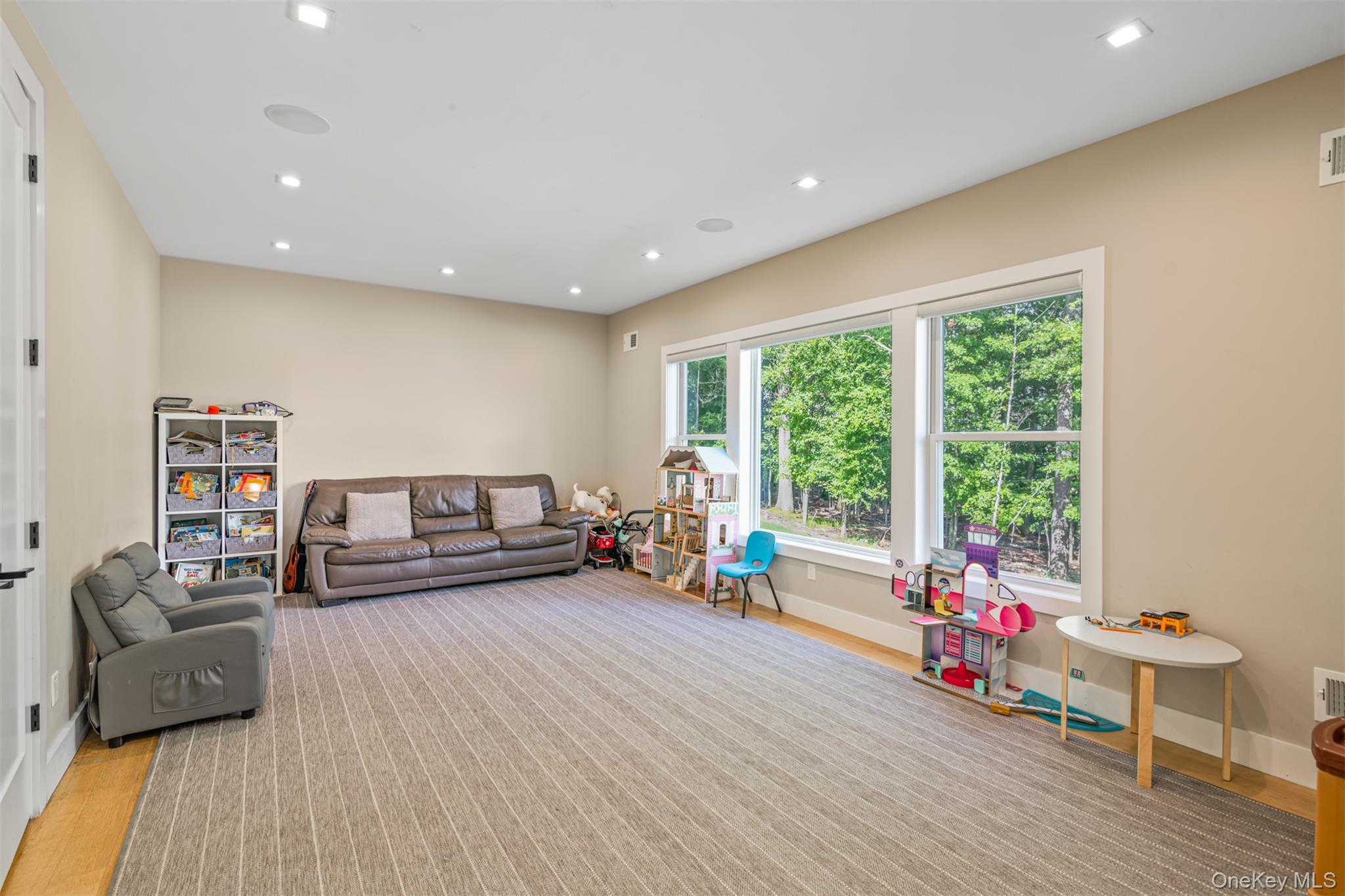 14 Klingher Court, Pomona, NY 10970