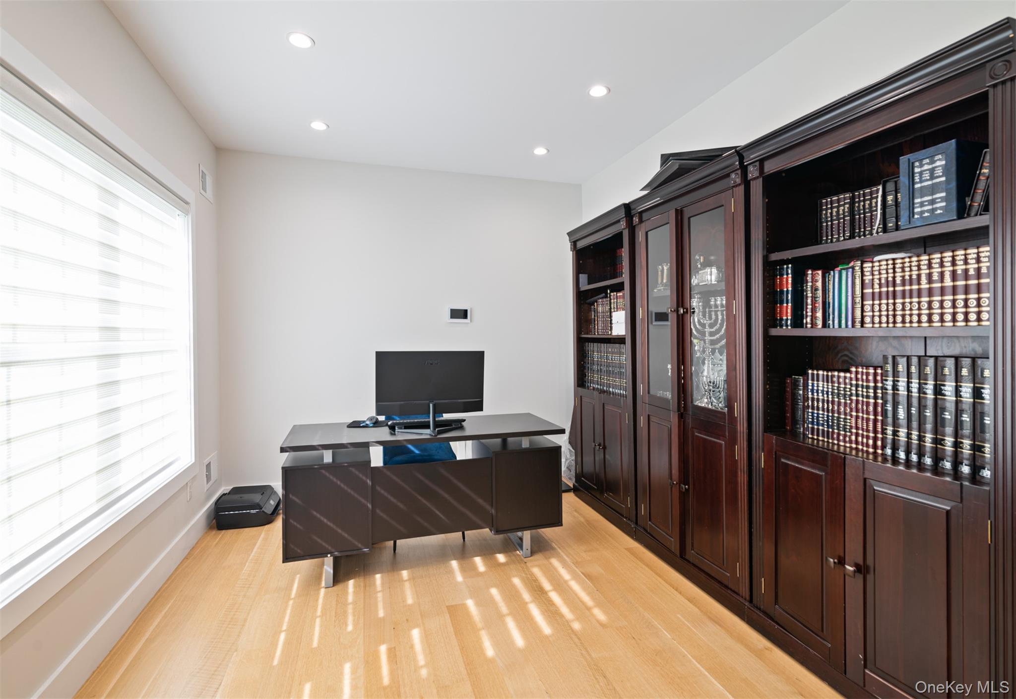 14 Klingher Court, Pomona, NY 10970