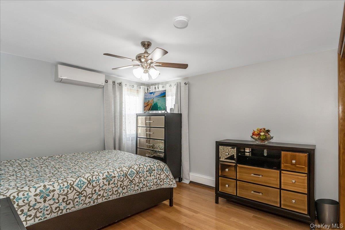 95 Norman Street, New Hyde Park, NY 11040