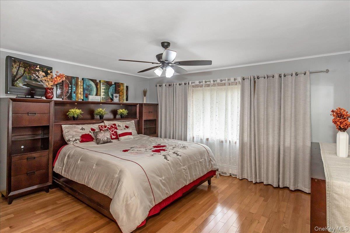 95 Norman Street, New Hyde Park, NY 11040