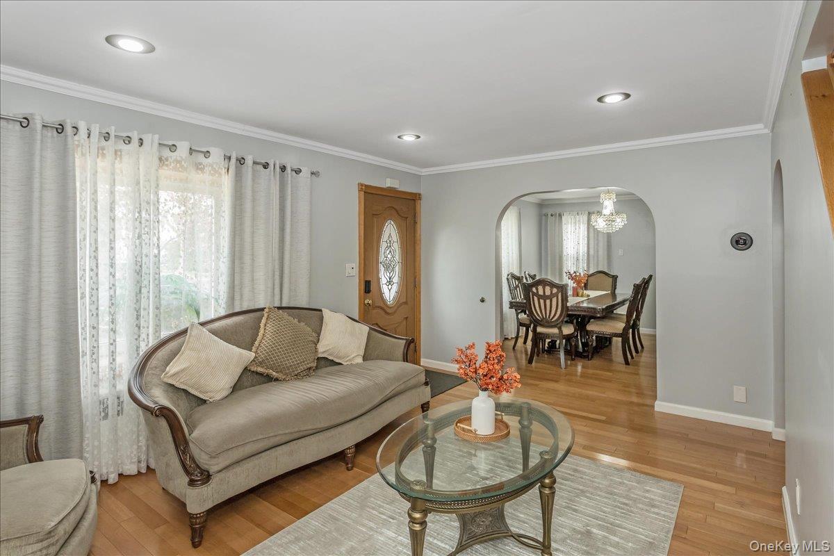 95 Norman Street, New Hyde Park, NY 11040