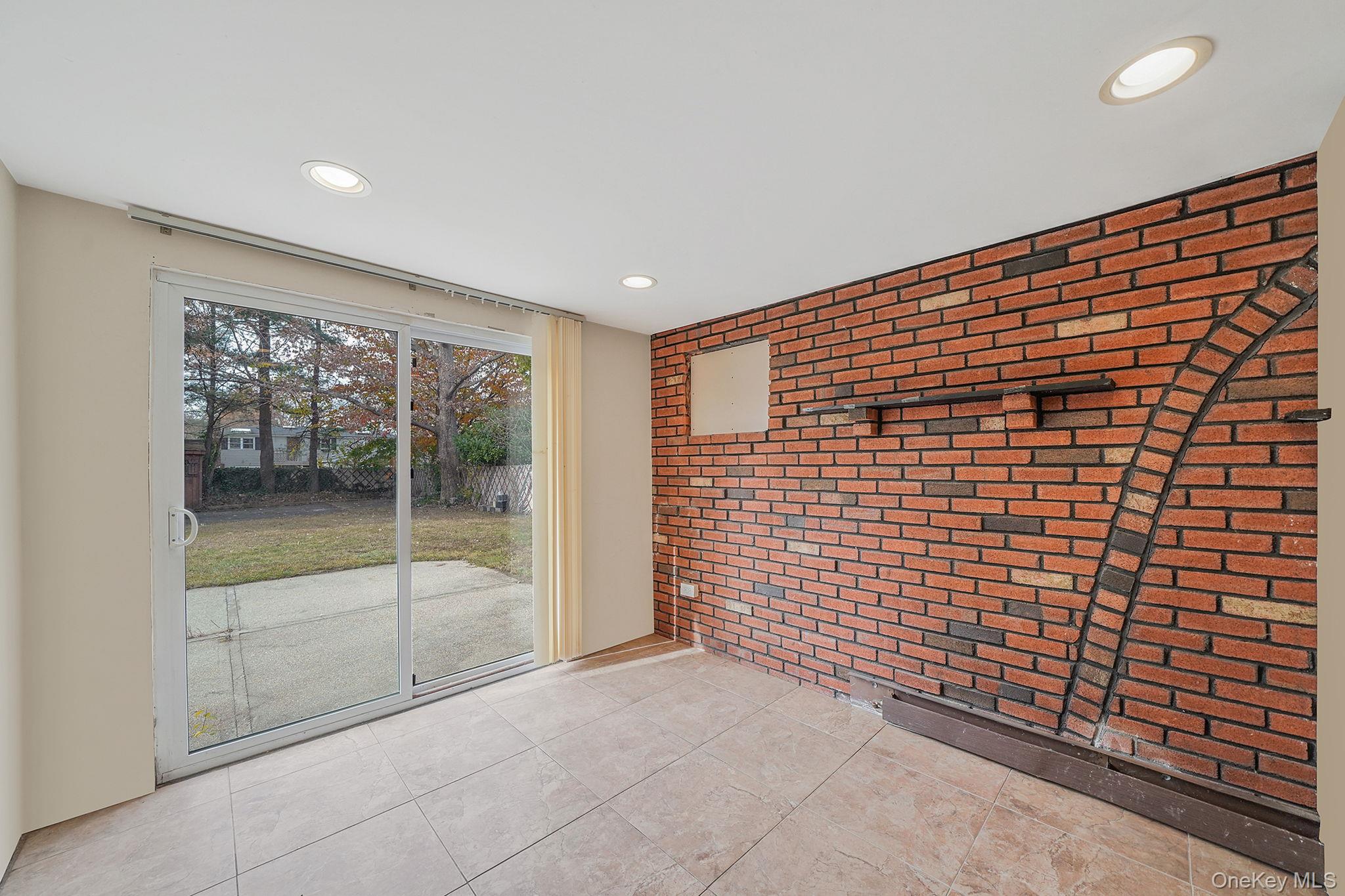 56 Matsunaye Drive, Medford, NY 11763