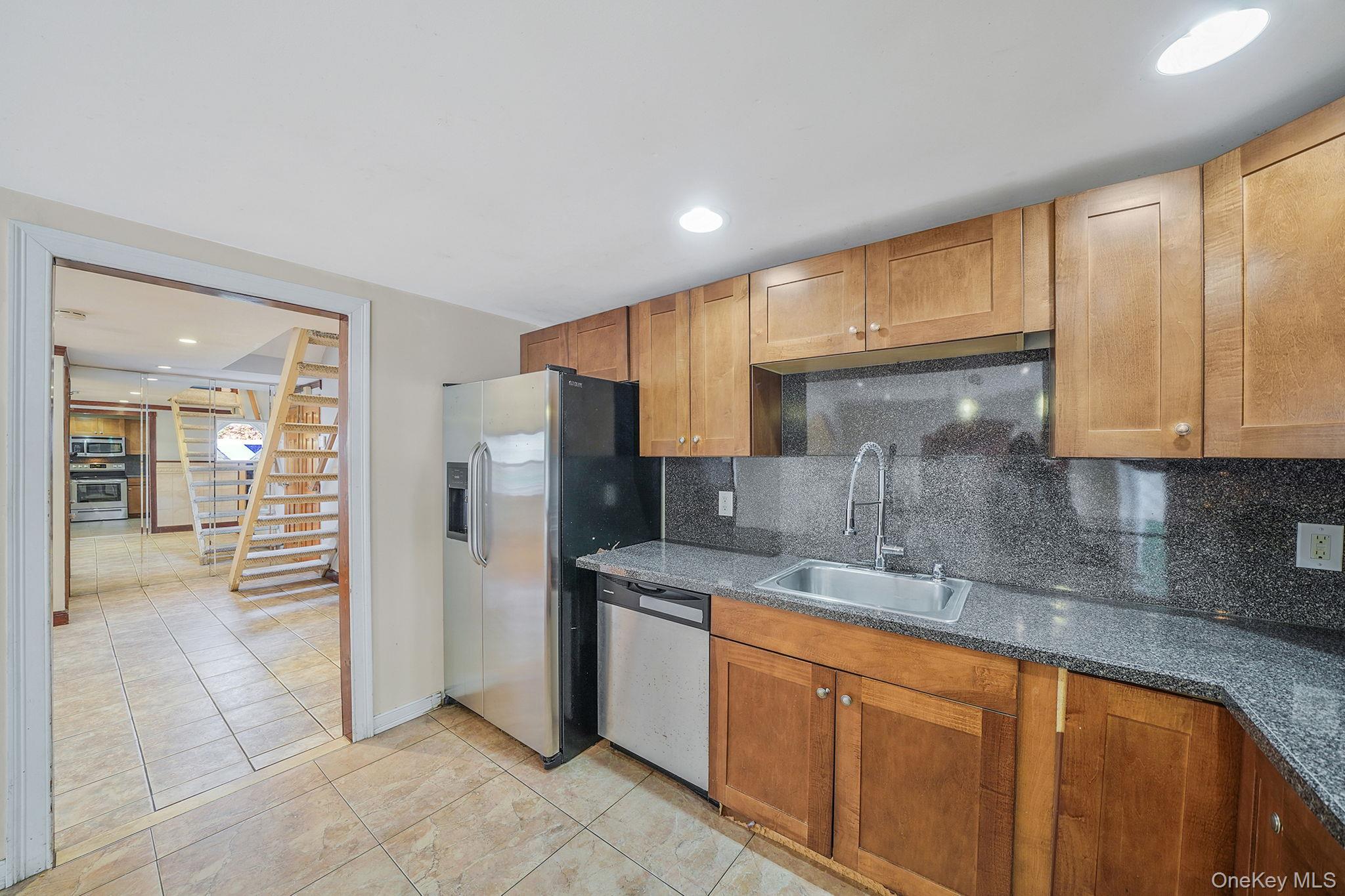 56 Matsunaye Drive, Medford, NY 11763