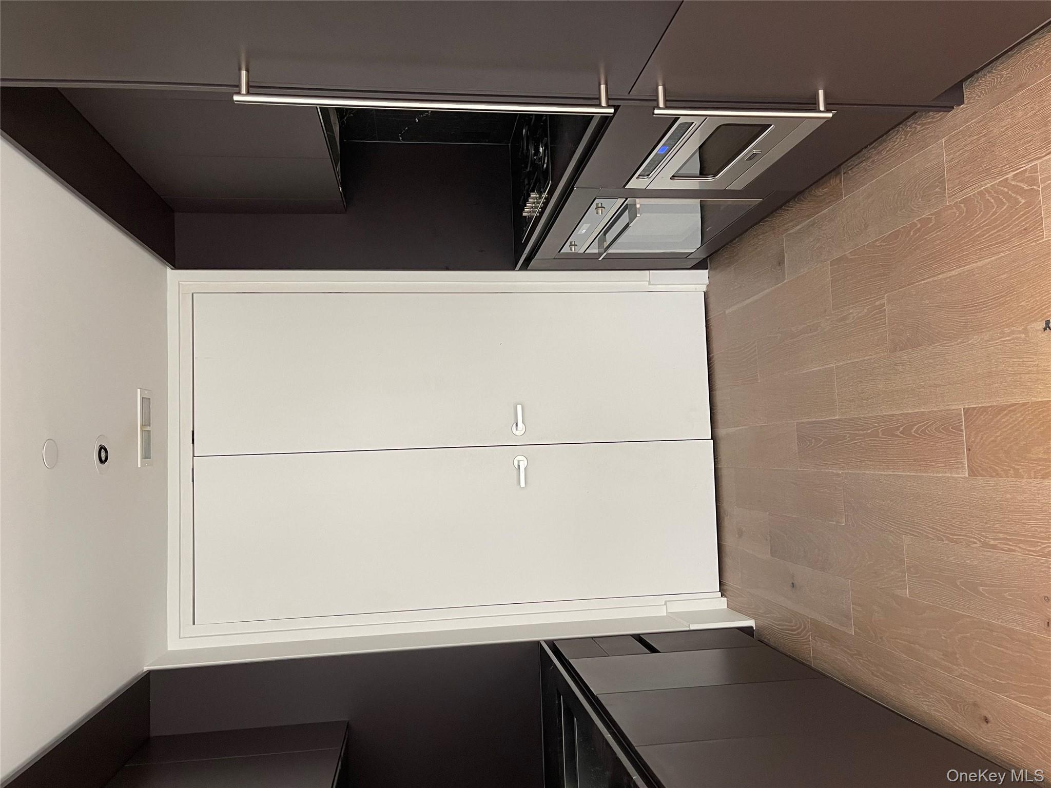 429 Kent Ave 326, Brooklyn, NY 11249