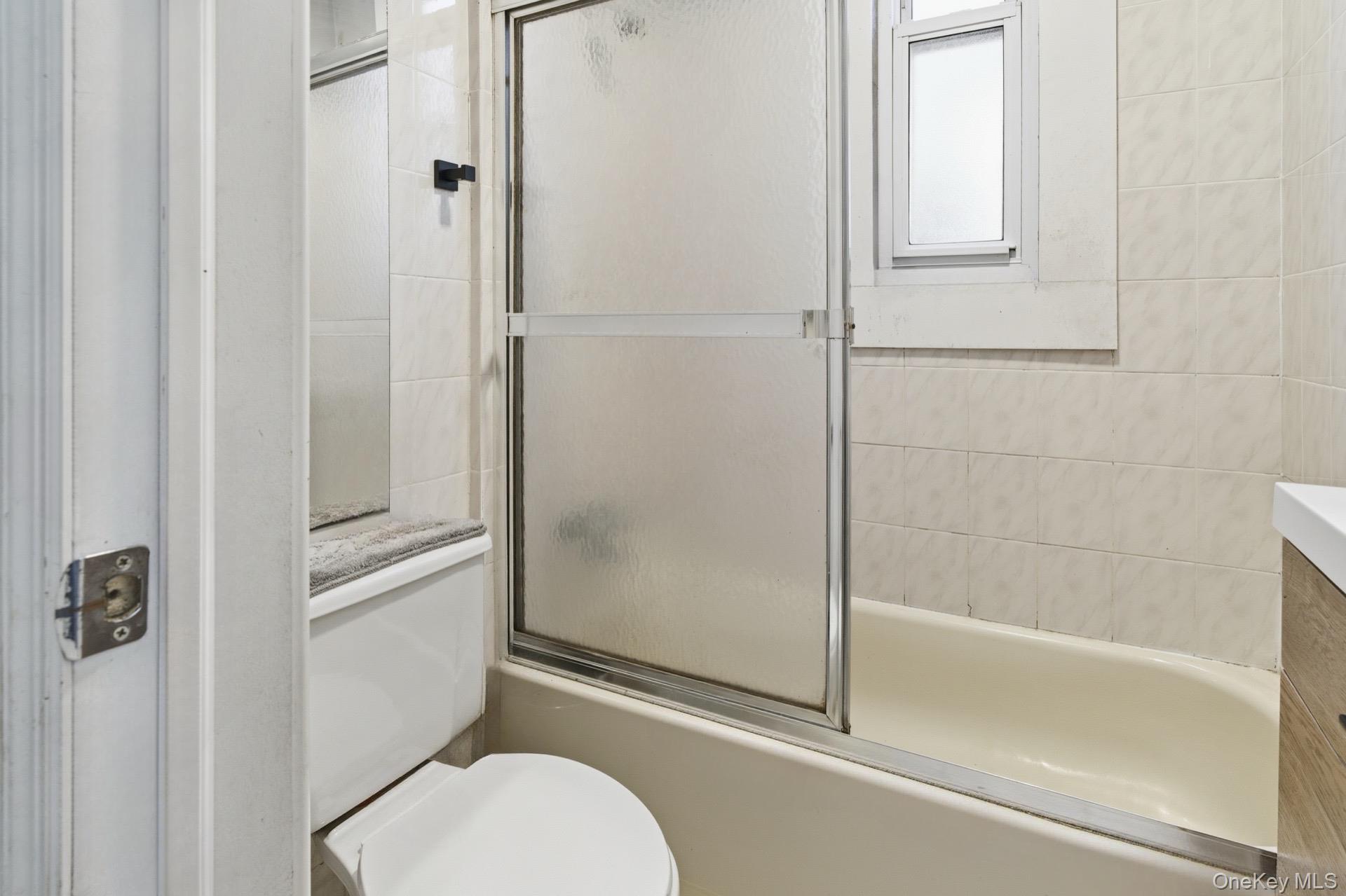 255 Saint Nicholas Avenue, Brooklyn, NY 11237