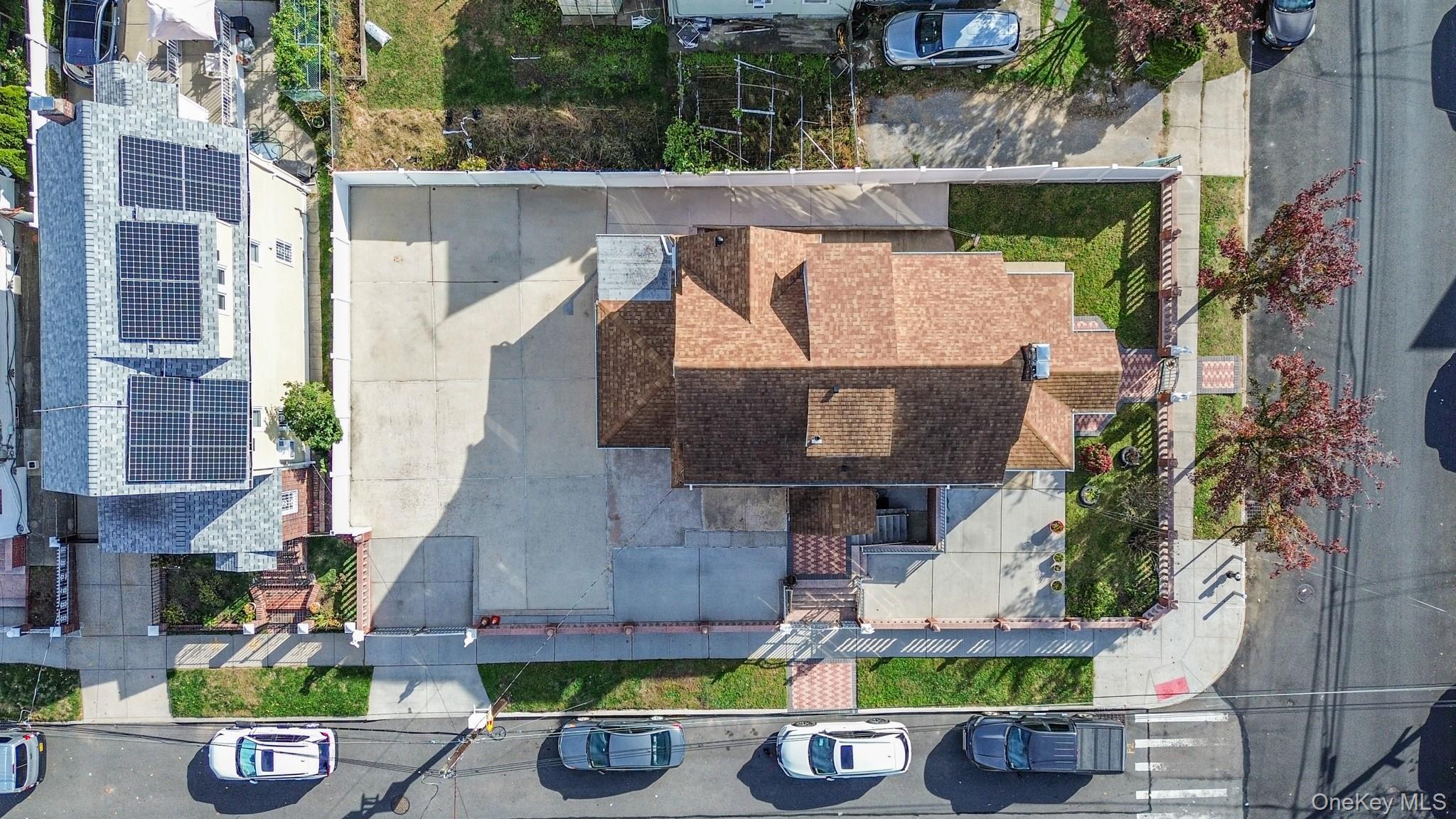 94-07 212th Street, Queens Village, NY 11428