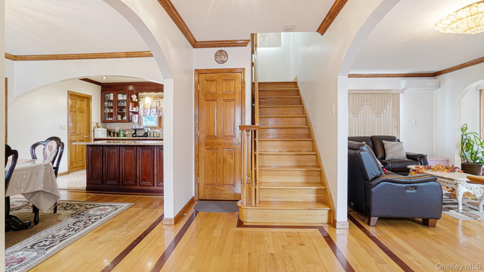 94-07 212th Street, Queens Village, NY 11428