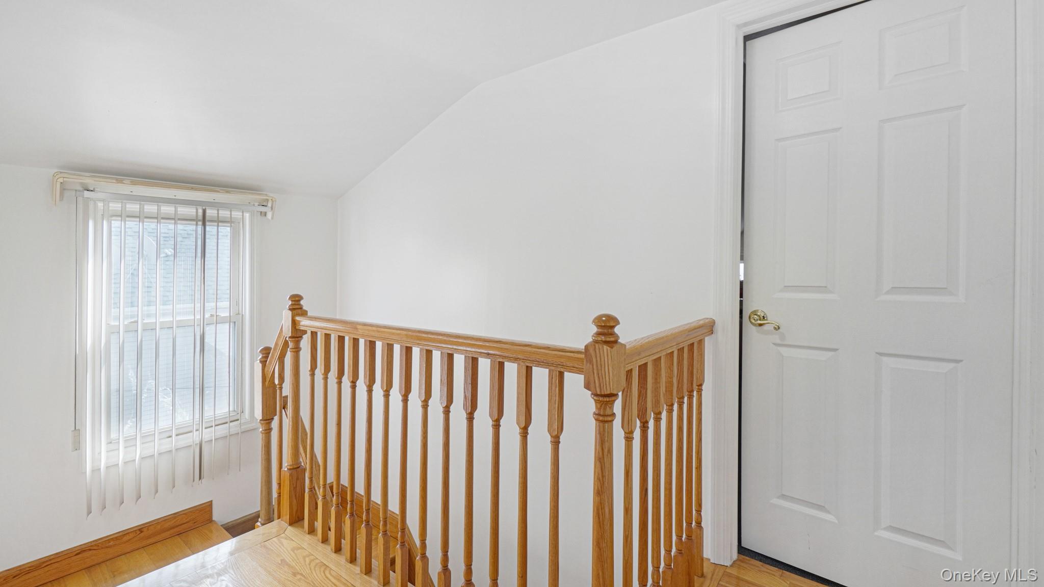 94-07 212th Street, Queens Village, NY 11428