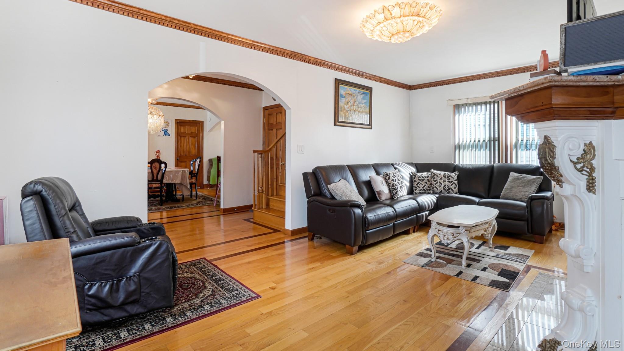 94-07 212th Street, Queens Village, NY 11428