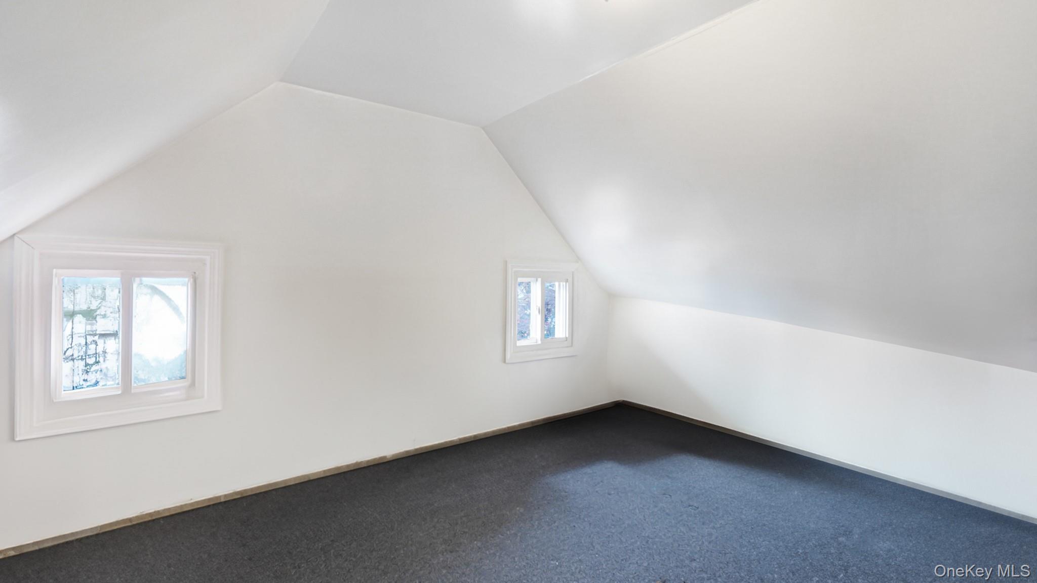 94-07 212th Street, Queens Village, NY 11428