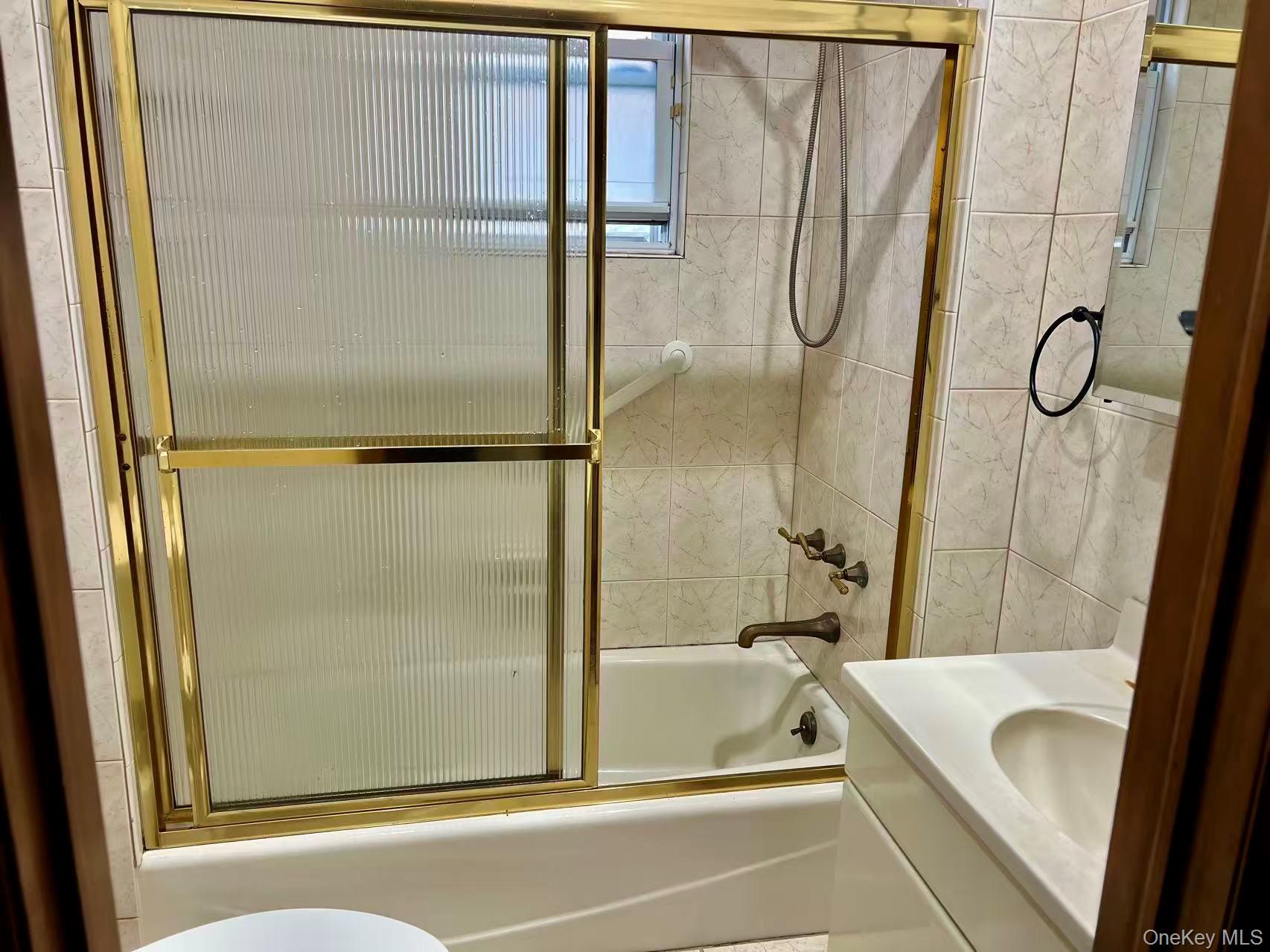 14915 15th Road, Whitestone, NY 11357