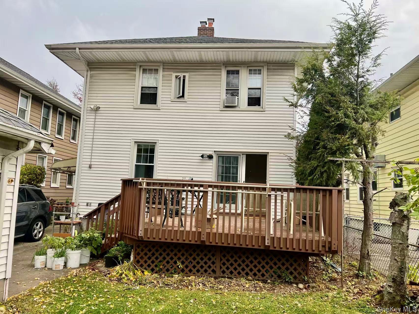 14915 15th Road, Whitestone, NY 11357