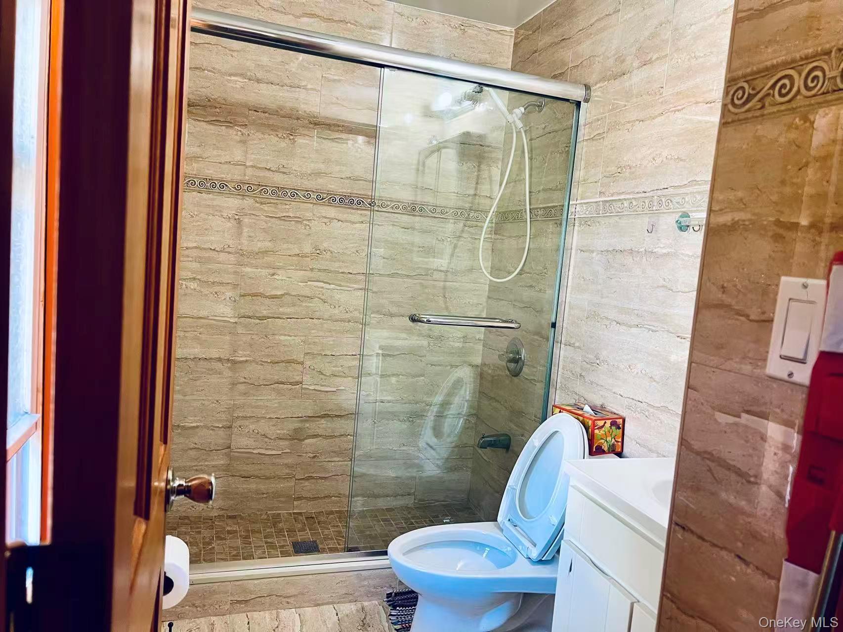 14915 15th Road, Whitestone, NY 11357