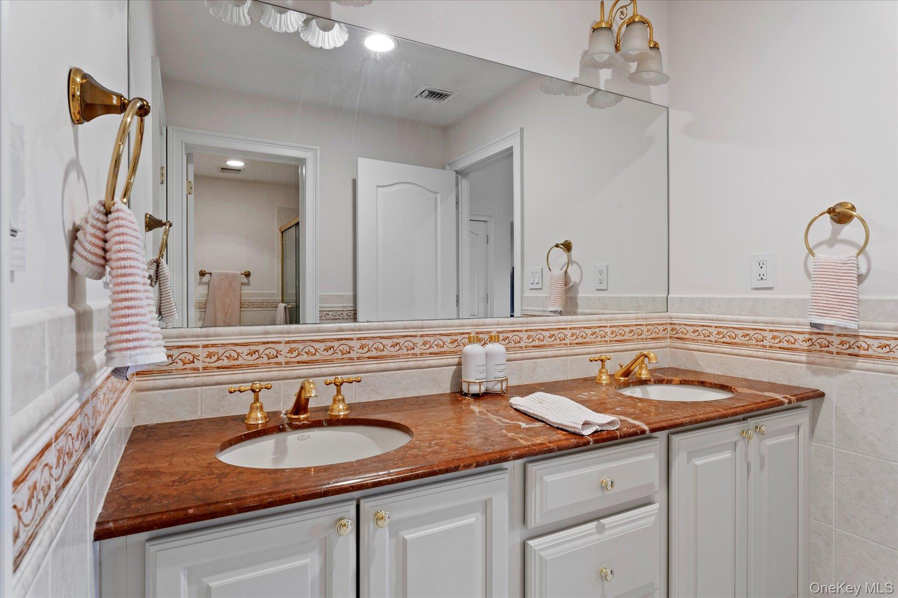 2995 Laurel Trail, Laurel, NY 11948