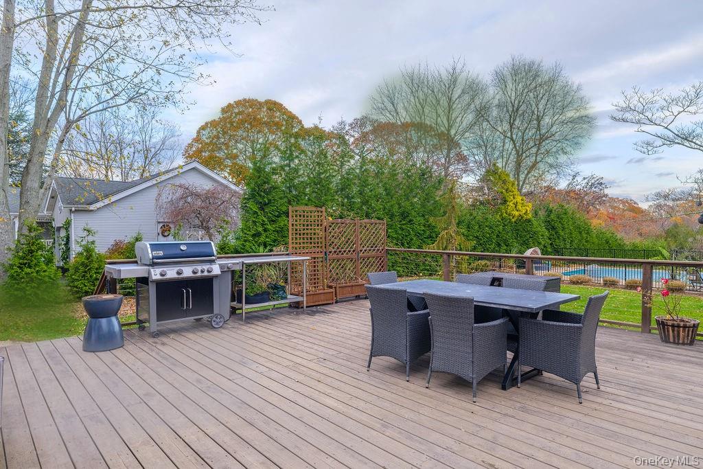 2400 Aldrich Lane, Laurel, NY 11948