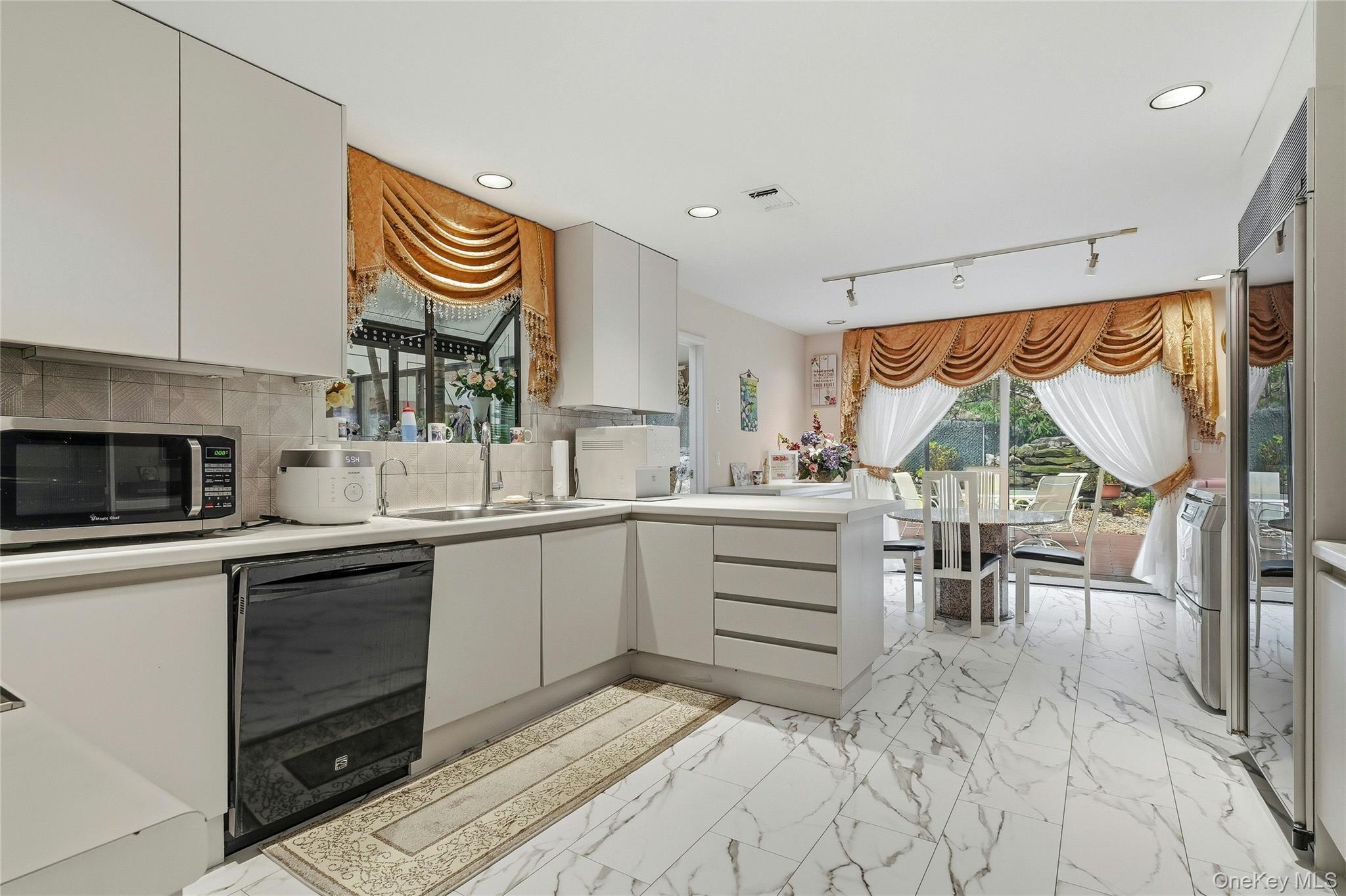 43 Bristol Drive, Manhasset, NY 11030