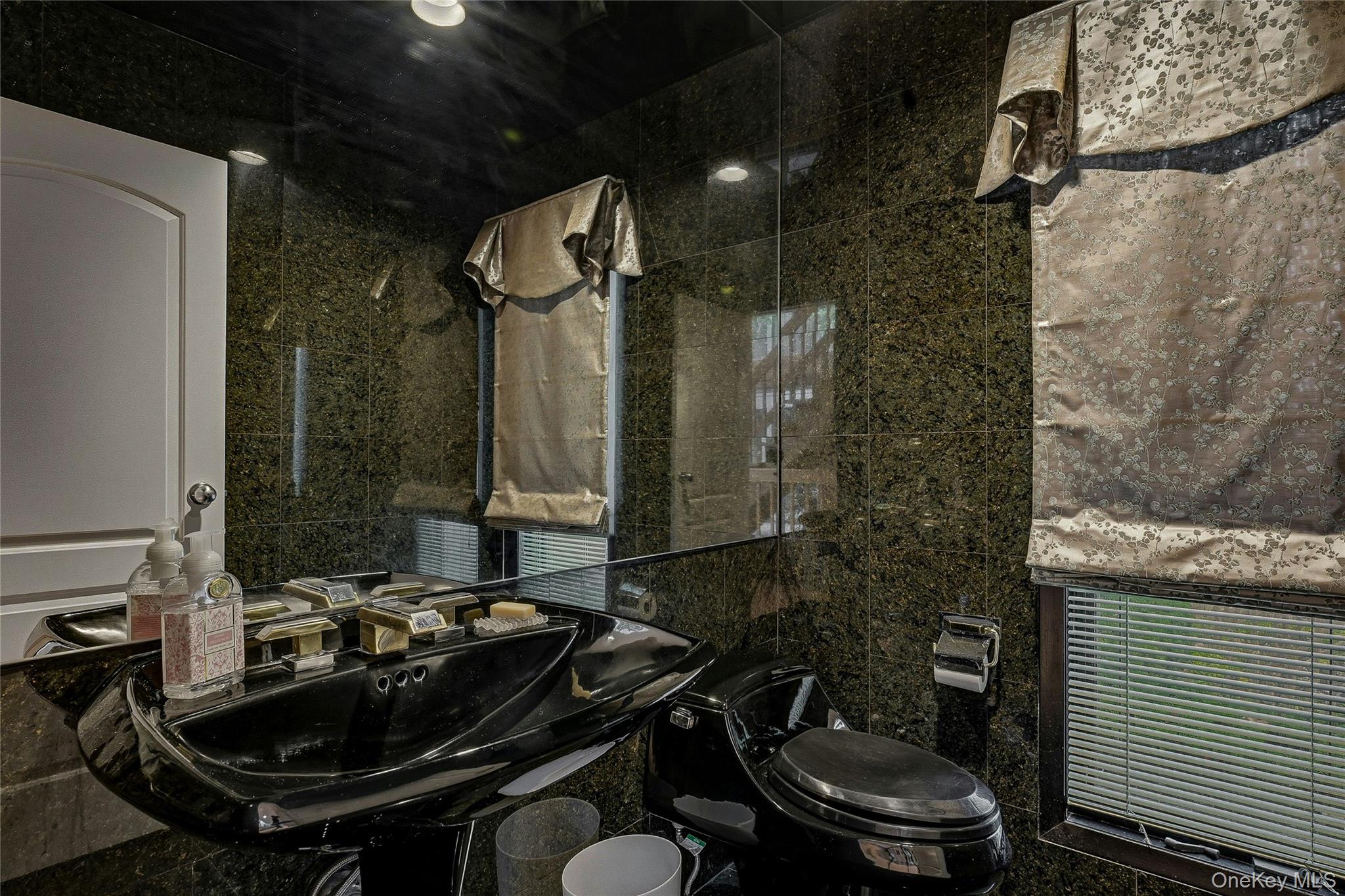 43 Bristol Drive, Manhasset, NY 11030