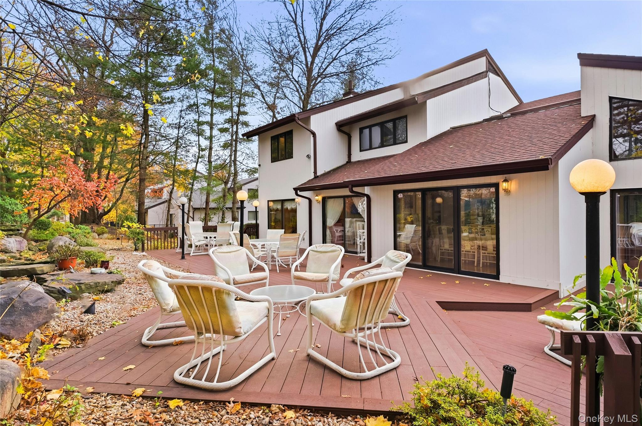 43 Bristol Drive, Manhasset, NY 11030