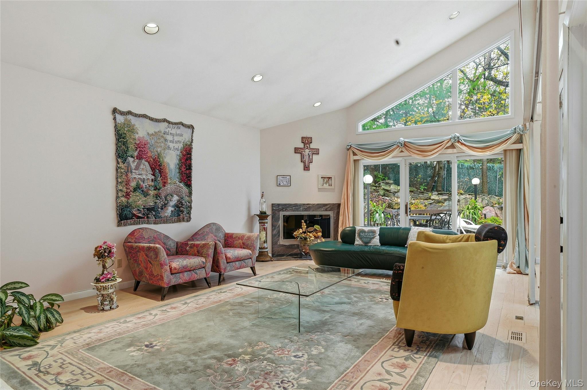 43 Bristol Drive, Manhasset, NY 11030