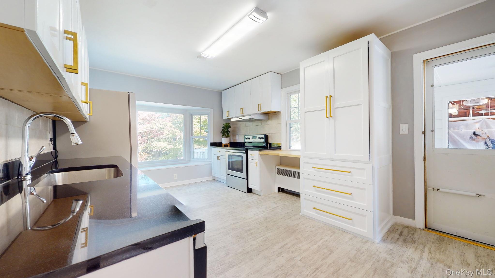 162 North Road, White Plains, NY 10603