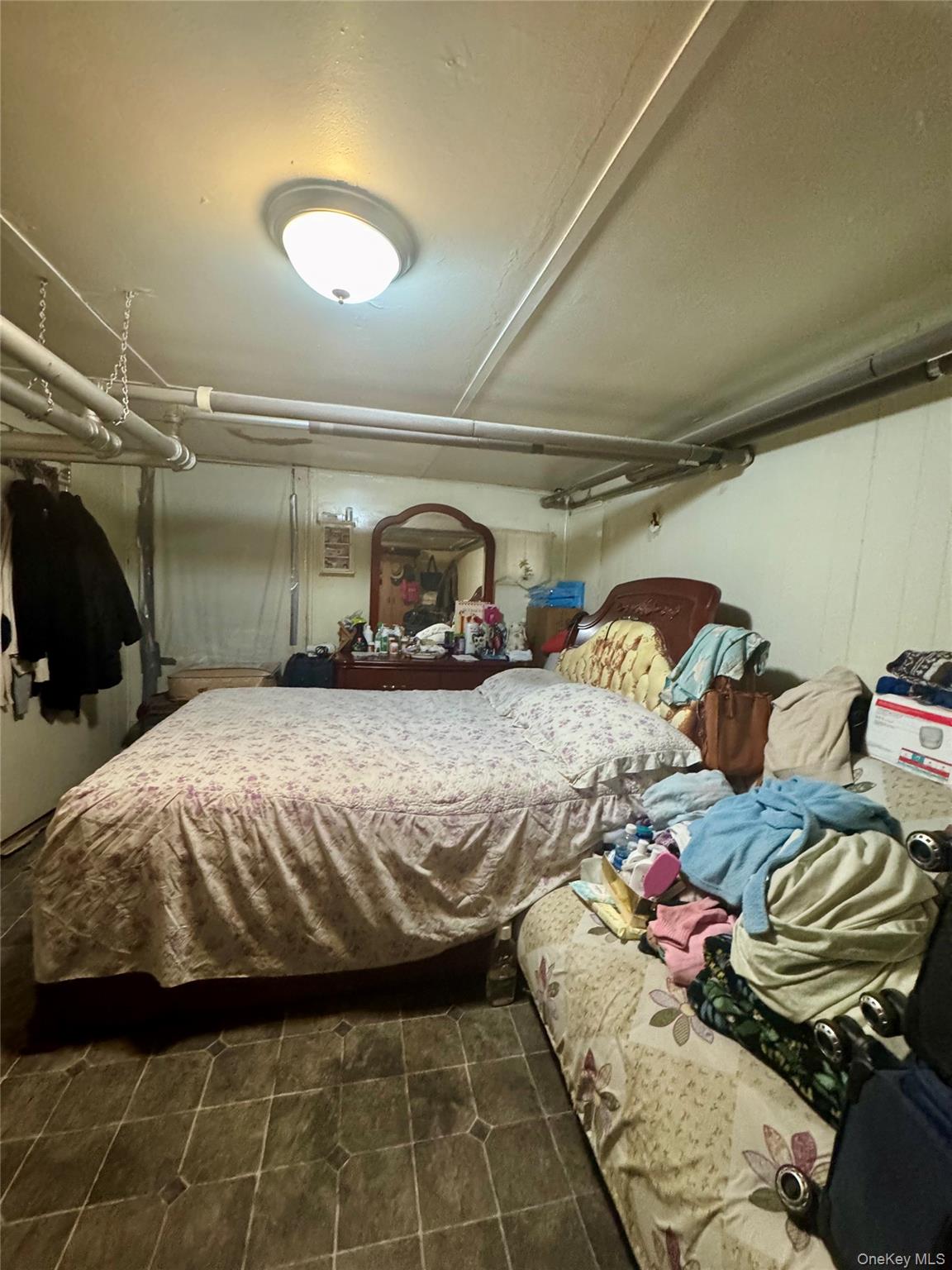 182 Lincoln Avenue, Brooklyn, NY 11208