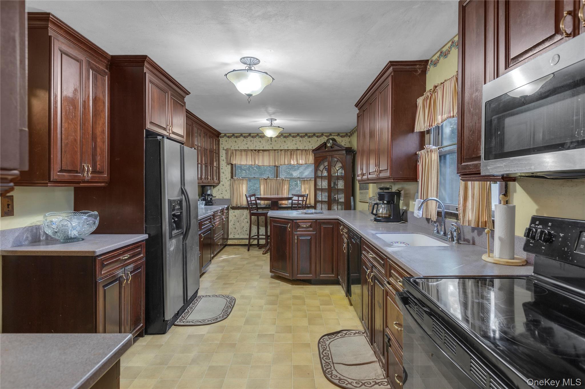 1111A Washington Drive # A, Centerport, NY 11721