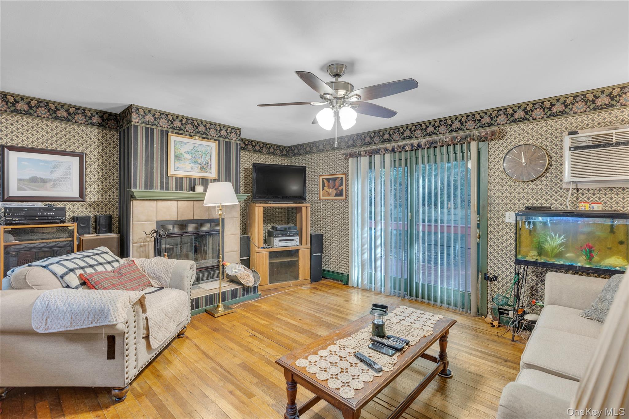 1111A Washington Drive # A, Centerport, NY 11721