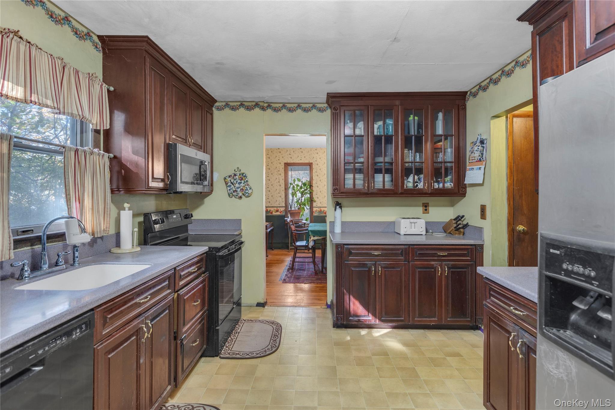 1111A Washington Drive # A, Centerport, NY 11721