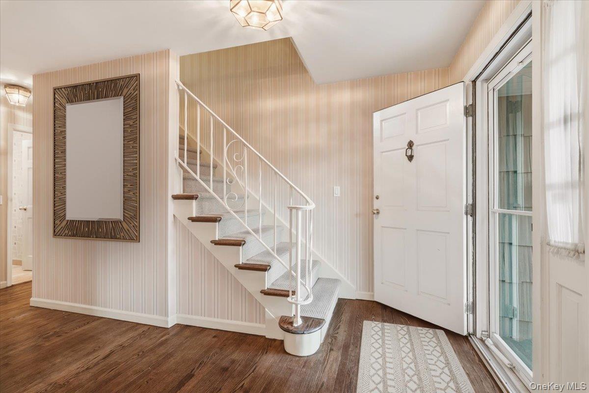 71 Midchester Avenue, White Plains, NY 10606