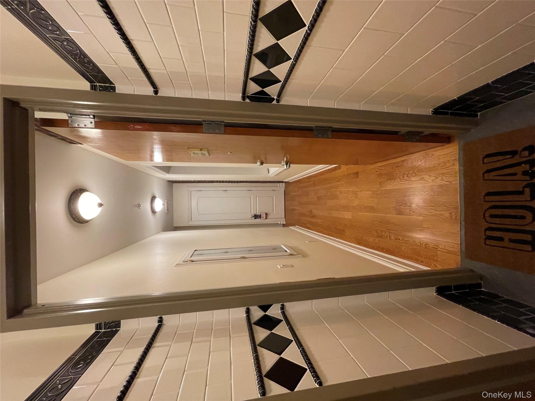 377 New York Avenue # C, Huntington, NY 11743