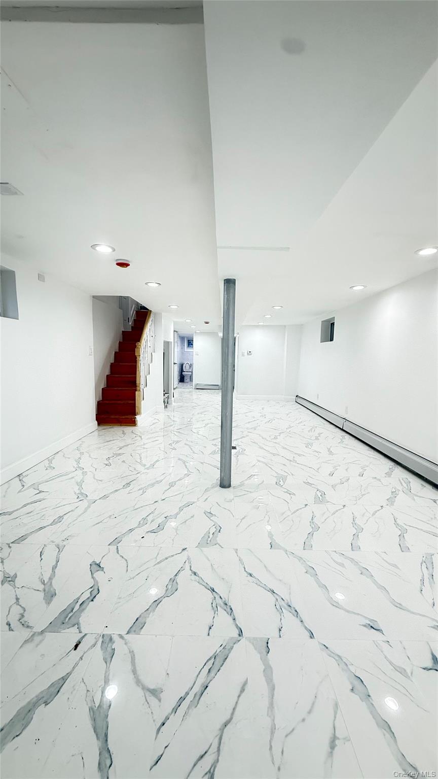 116-45 195 Street, Saint Albans, NY 11412