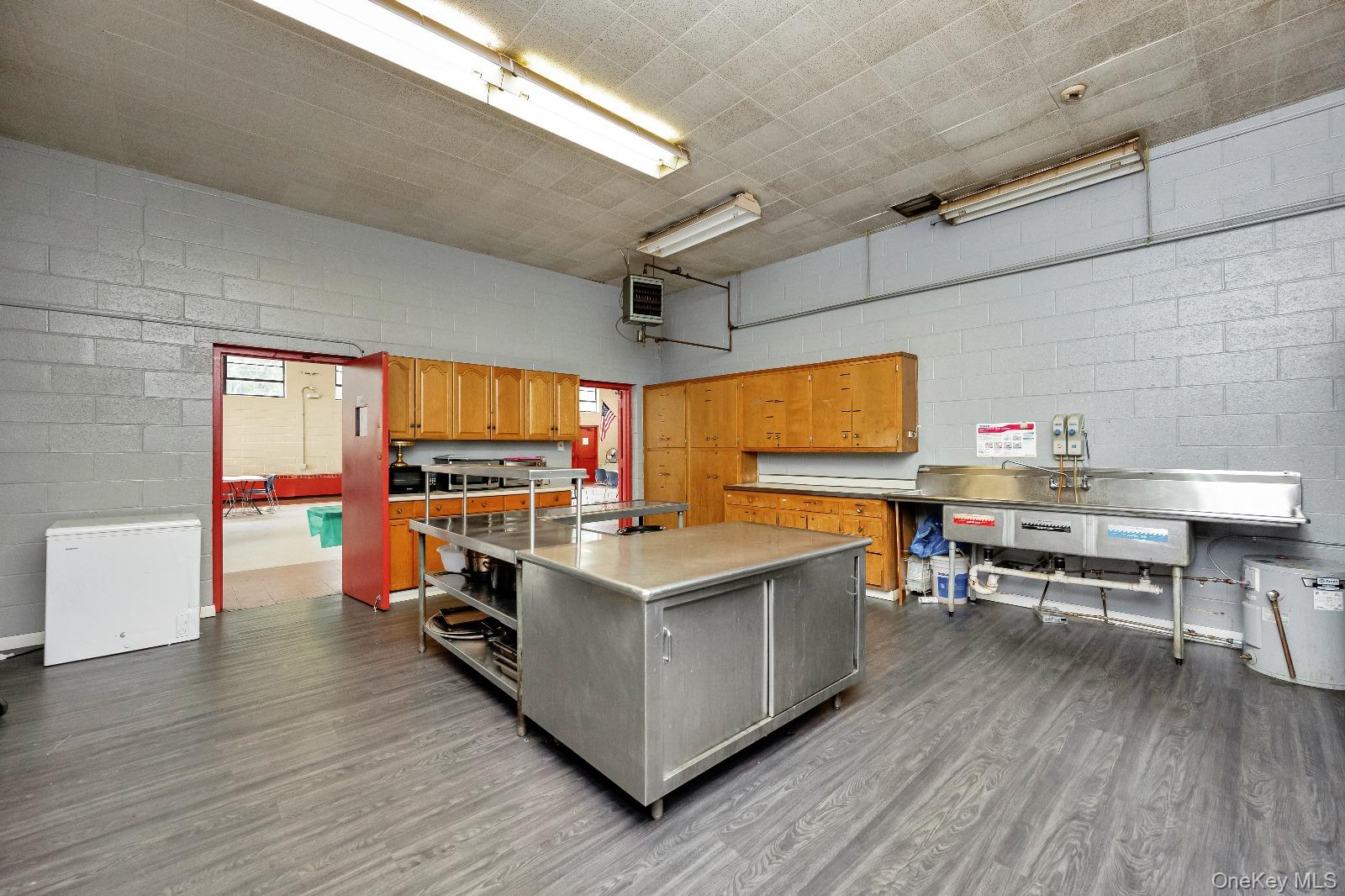 81 S Long Beach Avenue, Freeport, NY 11520