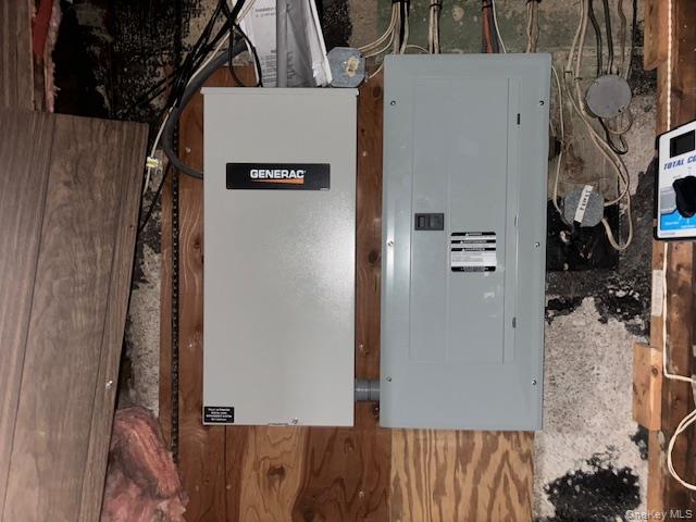 62 12th Avenue, Mineola, NY 11501