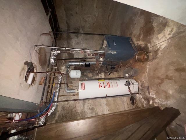 62 12th Avenue, Mineola, NY 11501