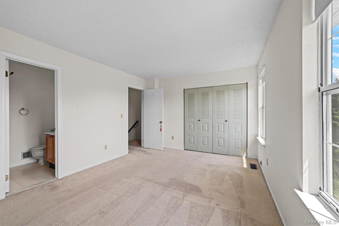 6 Cumberland Court, Peekskill, NY 10566