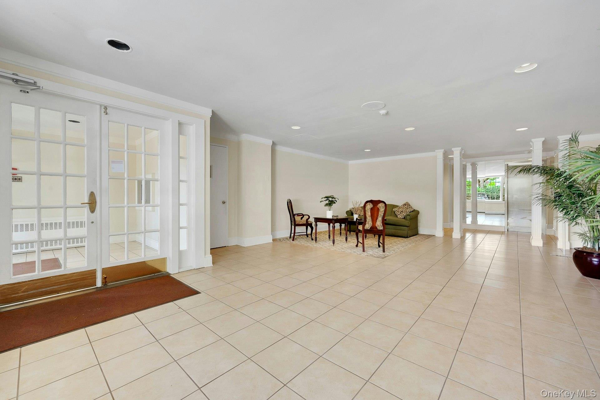 4 Consulate Drive # 1B, Tuckahoe, NY 10707