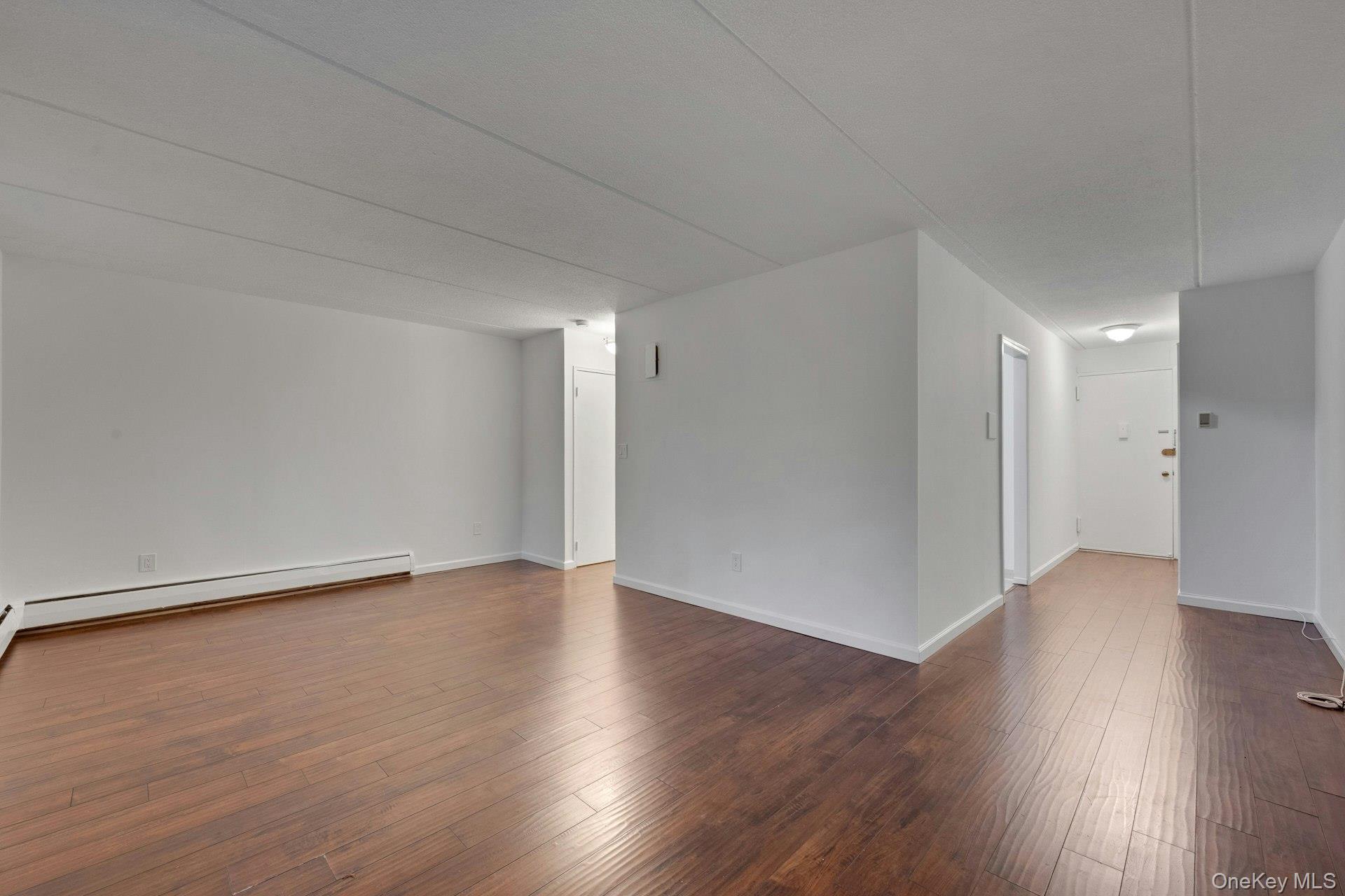 4 Consulate Drive # 1B, Tuckahoe, NY 10707